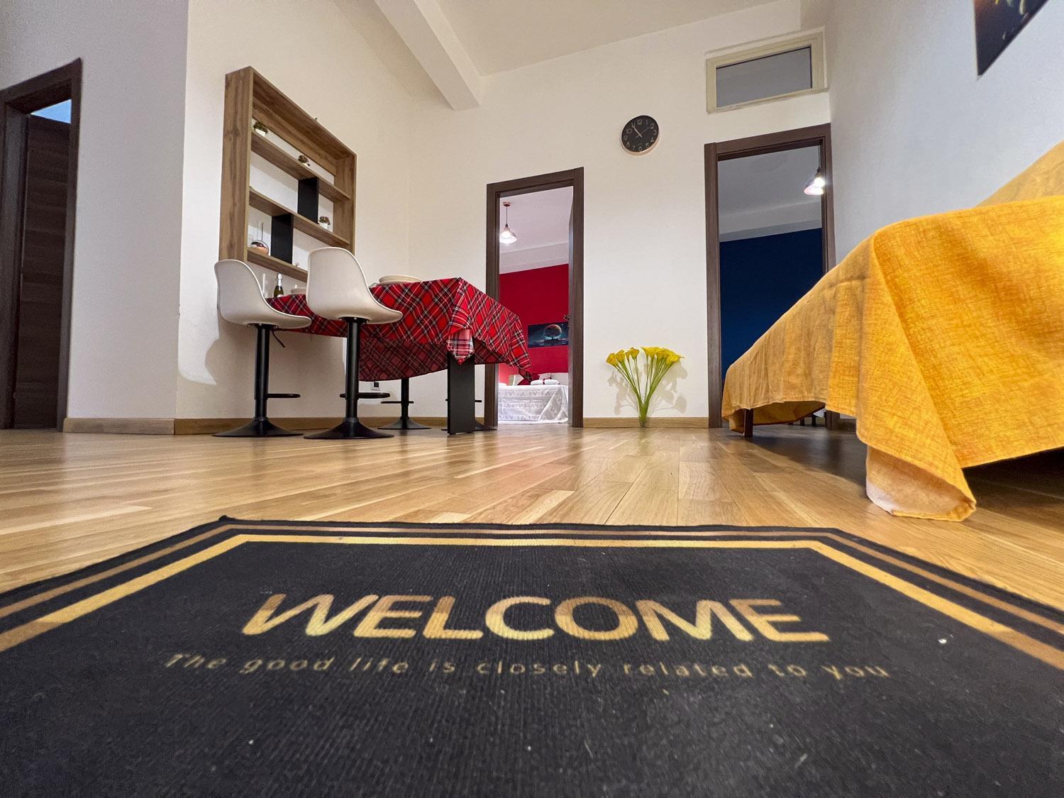 European Apartment - Town Center Self Check-In 卡塔尼亚 外观 照片